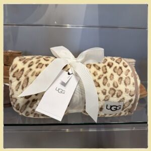 UGG THROW LIVING ROOM BEDROOM BLANKET CHEETAH Leopard